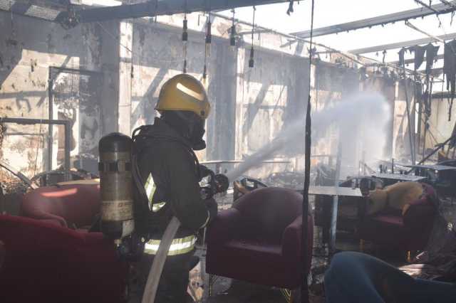 الدفاع المدني: إخماد حريق بمحل تجاري في جدة ولا إصابات