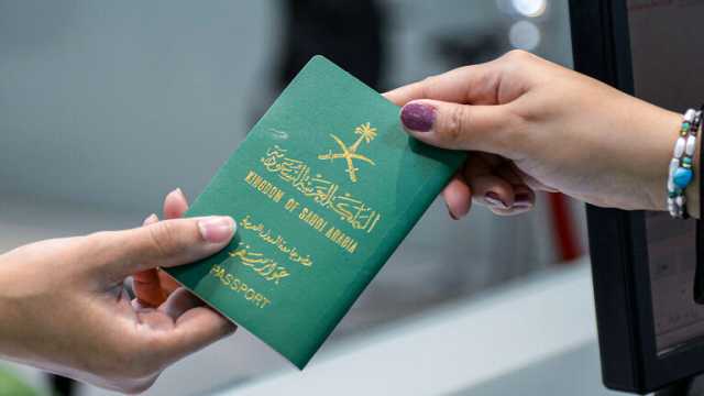 «الجوازات» توضح شروط وخطوات مدة استلام جواز السفر بعد التجديد