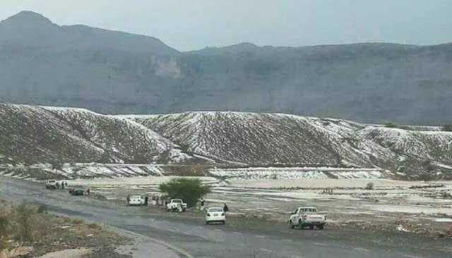 الأرصاد الجوية تحذر من الأجواء الباردة وهبوب رياح قوية على عدد من المحافظات اليمنية 