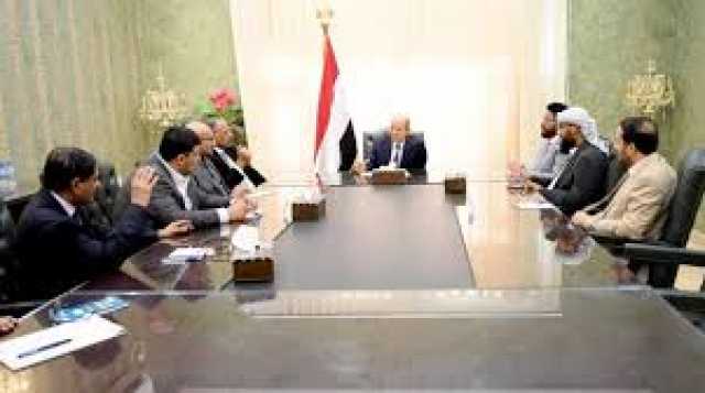 تعرف على الشروط التي وضعها المجلس الرئاسي لإتمام عملية السلام مع الحوثيين   