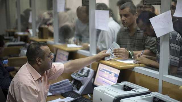 السلطة الفلسطينية تصرف جزءا من راتب الموظفين لشهر نوفمبر