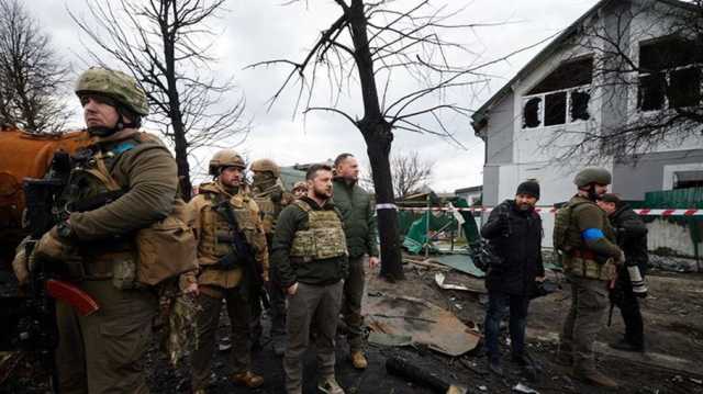 أوكرانيا تستعيد مزيدا من الأراضي شرقا.. زيلنسكي يزور خط المواجهة (شاهد)