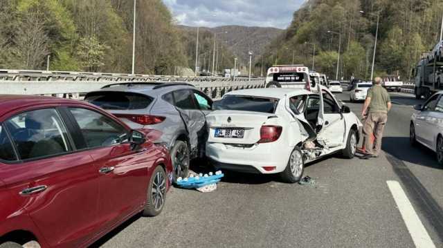 عشرات القتلى وآلاف الجرحى جراء حوادث سير خلال إجازة العيد في تركيا