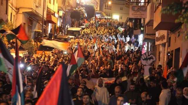 حصار سفارة الاحتلال متواصل بالأردن.. وطوفان متظاهرين دعما لغزة بالمغرب (شاهد)