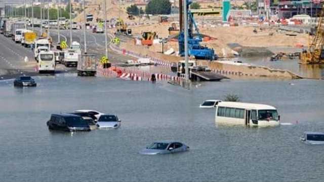 هل حدثت فيضانات دبي نتيجة التلاعب في تلقيح السحب؟