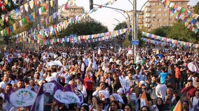 بعد سحب الاعتراف منه.. لماذا مُنحت الثقة لمرشح حزب ديم الكردي في ولاية فان التركية