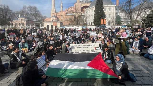 اعتصام مناصر لفلسطين يدخل يومه الـ11 في إسطنبول.. ودعوات لمظاهرة حاشدة