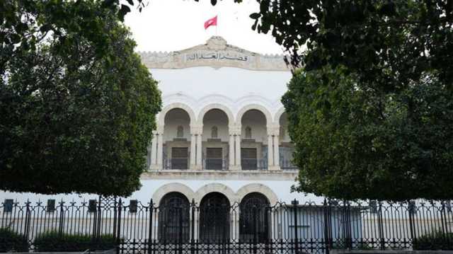 محكمة تونسية تقرر الإفراج عن المحامي مهدي زقروبة