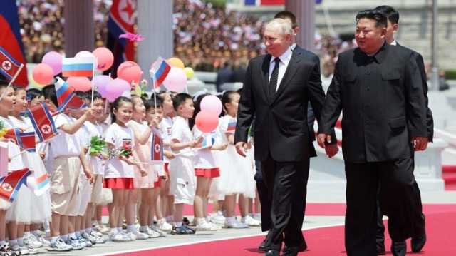 كيم جونغ أون يستقبل بوتين بحفاوة.. توقيع اتفاقية شراكة كاملة (شاهد)