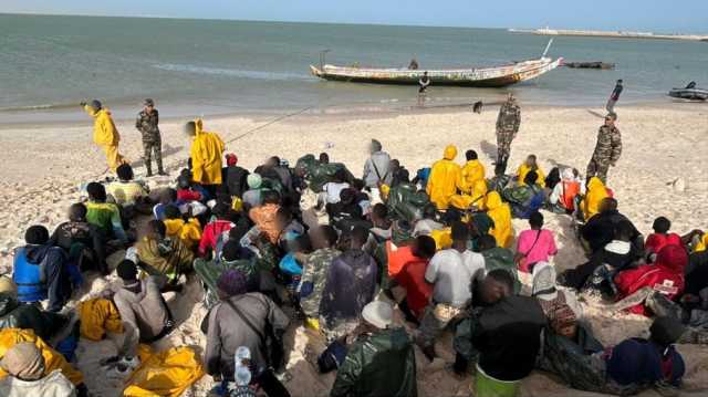غرق مهاجرين حاولوا الوصول لجزر الكناري.. والبحرية المغربية تنقذ 91 شخصا
