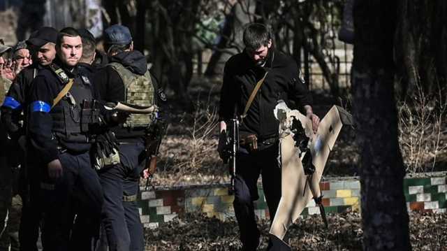 مسيرات أوكرانية تستهدف مستودعات نفط في روسيا.. والأخيرة ترد