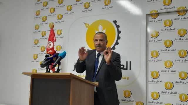 قرار قضائي بمنع مرشح الرئاسة التونسية المكي من السفر والظهور الإعلامي