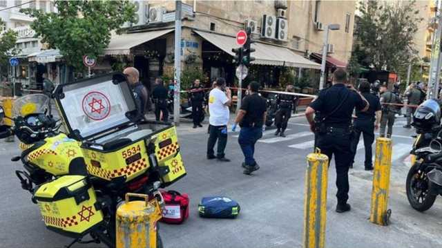 قتيل إسرائيلي وإصابات بعملية في تل أبيب.. واستشهاد المنفذ (شاهد)