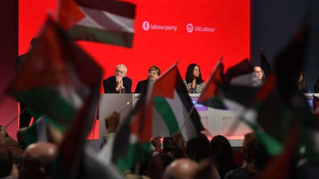 صاندي تايمز: التمرد يتوسع داخل حزب العمال بسبب موقف زعيمه من غزة