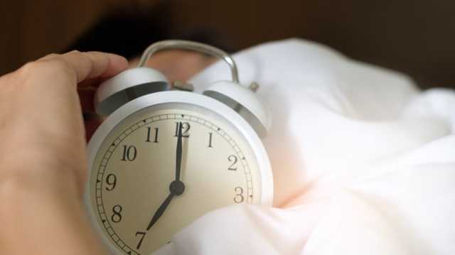 ساعات النوم المثالية التي ينبغي الحصول عليها وفقا للعمر