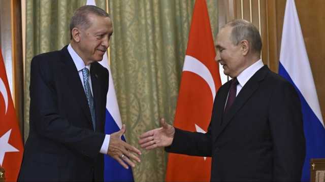 أردوغان يتعهد بتوجيه رسالة إلى العالم بعد اجتماعه مع بوتين في روسيا