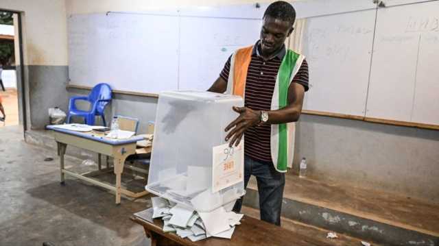 نتائج شبه نهائية.. الحزب الحاكم يكتسح الانتخابات المحلية في ساحل العاج