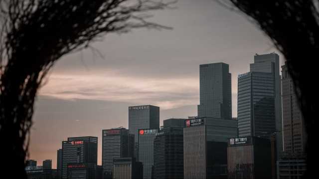 بلومبيرغ: أزمة الديون في الصين تفاقم تعثر ثاني أكبر اقتصاد عالمي