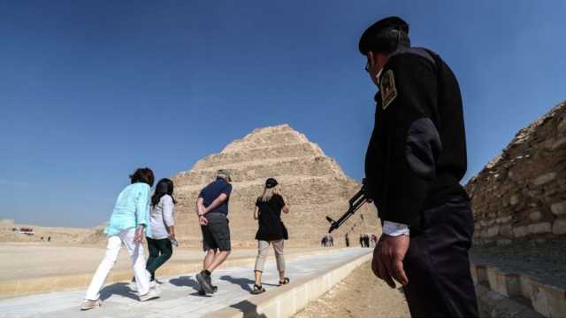 إطلاق نار على فوج سياحي إسرائيلي بمصر.. وأنباء عن قتلى (شاهد)