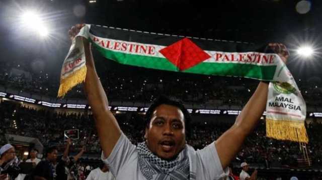 وزير ماليزي يحذر تيك توك وفيسبوك بسبب حجب المحتوى الفلسطيني