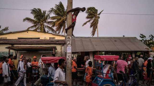 إعصار قاتل في مدغشقر ونزوح أكثر من 20 ألف شخص (شاهد)