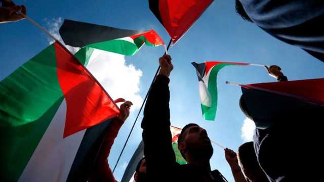 بوليتيكو: العرب ومسلمو أمريكا محبطون من خطاب بايدن تجاه الفلسطينيين