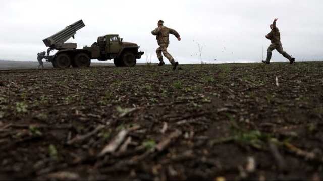 كيف تسببت حرب أوكرانيا في ارتفاع استخدام الذخائر العنقودية عالميا؟