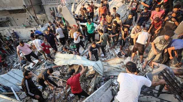 مجازر إسرائيلية جديدة.. قصف مدرسة تأوي نازحين بجباليا واستهداف منزل هنية