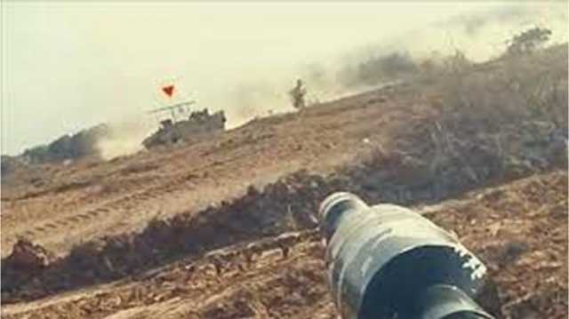 المقاومة تطلق رشقات صاروخية باتجاه بلدات الاحتلال.. وتدمر آليات شرق خانيونس