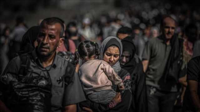 لا تلوموا أجدادنا.. صحفية فلسطينية تبكي بحرقة لنزوحها من خانيونس (شاهد)