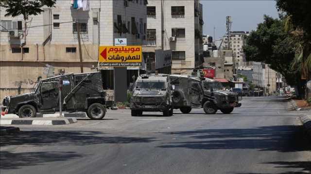الاحتلال يشن حملة اعتقالات في الضفة الغربية مع سريان الهدنة بغزة (شاهد)