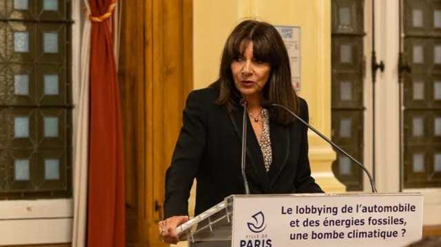 رئيسة بلدية باريس تغادر منصة إكس بشكل نهائي.. خطر على ديمقراطيتنا
