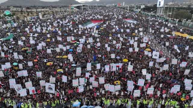 الحوثي تحث الرياض لإنهاء عدوانها عليها وترك المماطلة