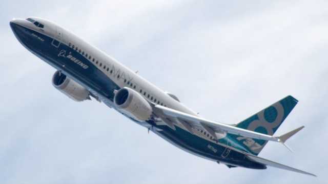 خلل يؤدي لفتح باب بوينغ 737 يتسبب باستنفار إدارة الطيران بأمريكا