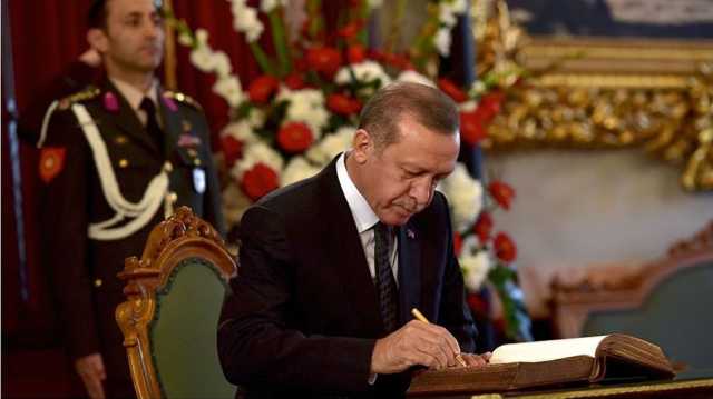 أردوغان يوقع مرسوما رئاسيا بالموافقة على انضمام السويد إلى حلف الناتو