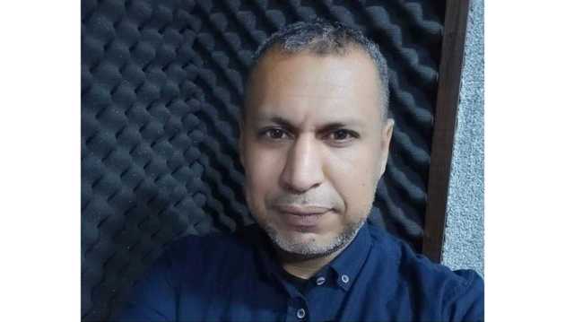 استشهاد صحفي و11 فردا من عائلته بقصف الاحتلال لمخيم النصيرات