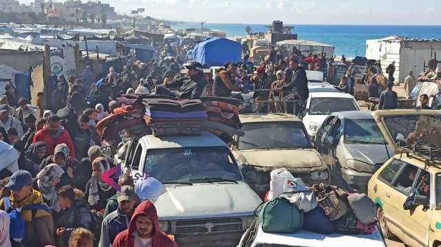 عودة نحو 300 ألف نازح إلى شمال غزة عبر شارعي الرشيد وصلاح الدين (شاهد)