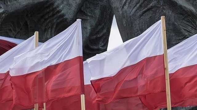 بولندا تؤكد أن التضامن مع إسرائيل يمر في اختبار صعب.. استدعاء السفير