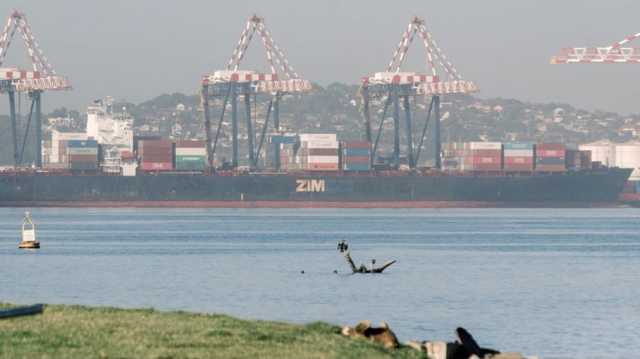 ماليزيا تمنع شركة الشحن الإسرائيلية زيم من الرسو بموانئها