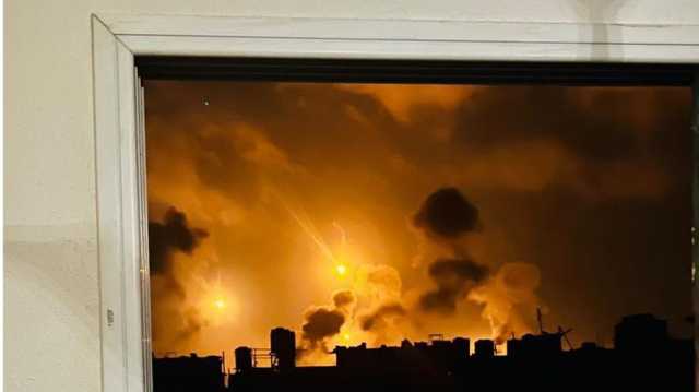 قصف مكثف للاحتلال على خانيونس.. اشتباكات بمحاور شمال غزة (شاهد)