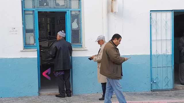 انطلاق التصويت في أول انتخابات للمجالس المحلية بتونس (شاهد)