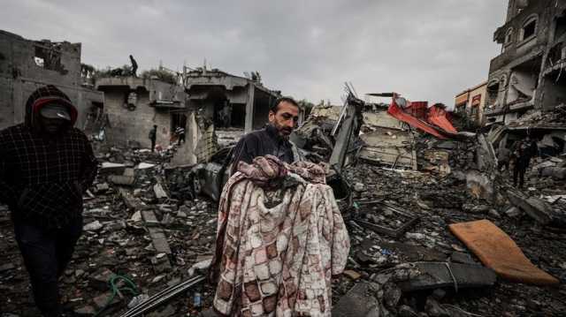 حمد بن جاسم يستهجن أنباء عن تعهد دول عربية إعمار غزة وإدارتها بعد الحرب