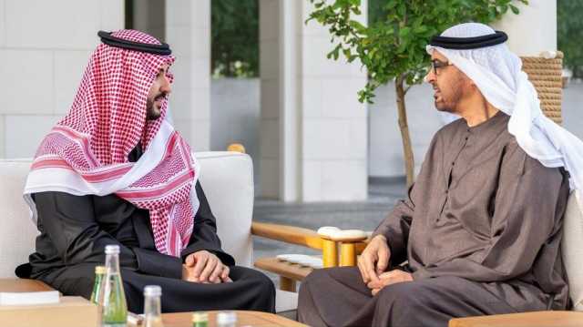 محمد بن زايد يستقبل وزير الدفاع السعودي خالد بن سلمان في أبو ظبي