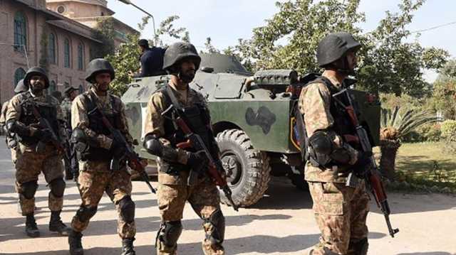 مقتل 24 مسلحا برصاص الجيش الباكستاني قبيل الانتخابات