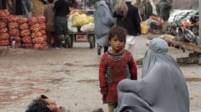 لا نجد الخبز.. أفغانيون ينامون جوعى وسط تدهور إنساني