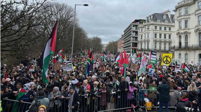 اللوبيات المؤيدة لإسرائيل في بريطانيا تحرض على أنصار فلسطين.. لماذا؟