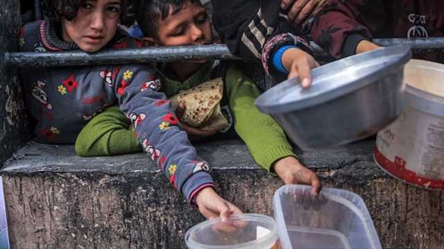 طفل يتحدث عن مجاعة شمال غزة.. نفسي أشوف الطحين الأبيض (شاهد)