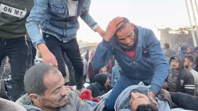 مجزرة بحق فلسطينيين كانوا ينتظرون المساعدات بغزة.. أكثر من 70 شهيدا (فيديو)‏