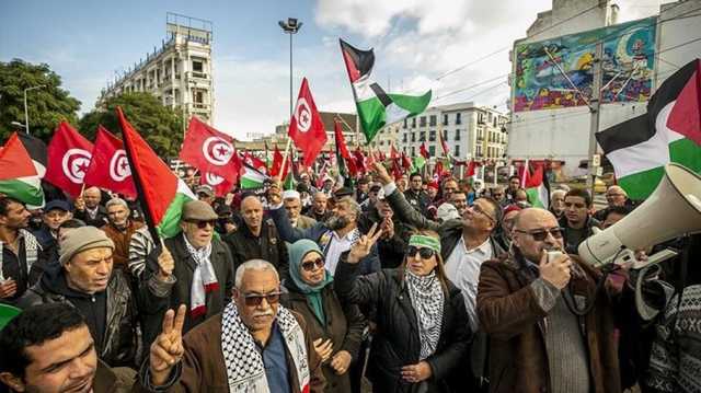 تونسيون يتظاهرون دعما لغزة ونصرة للمسجد الأقصى