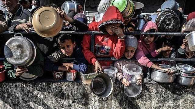 ردود فعل غاضبة على كاريكاتير عنصري عن غزة في صحيفة فرنسية